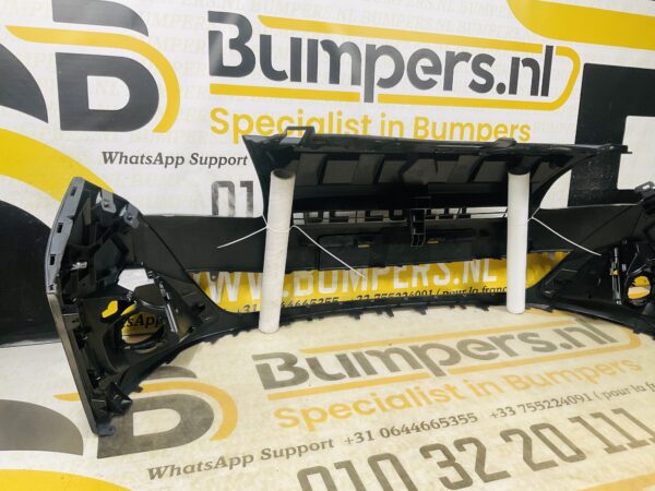 BUMPER Renault Scenic 3 2009-2012  VOORBUMPER 2-F6-11710z