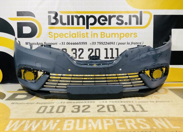 BUMPER Renault Grand Scenic 4 2016-2019 VOORBUMPER 2-F6-11712z