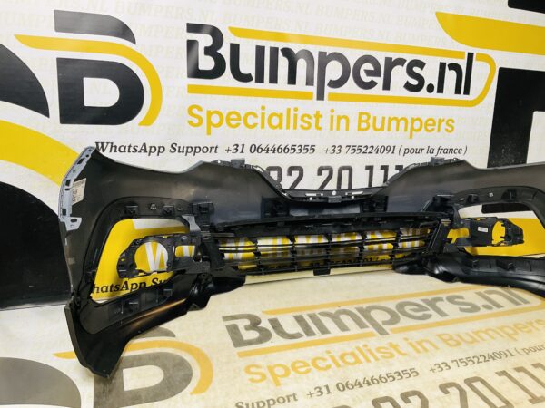 BUMPER Renault Captur Facelift 2016-2019  VOORBUMPER 2-F5-11713z