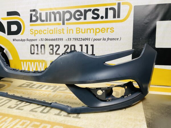 BUMPER Renault Megane 4 2016-2021 VOORBUMPER 2-F4-11715z