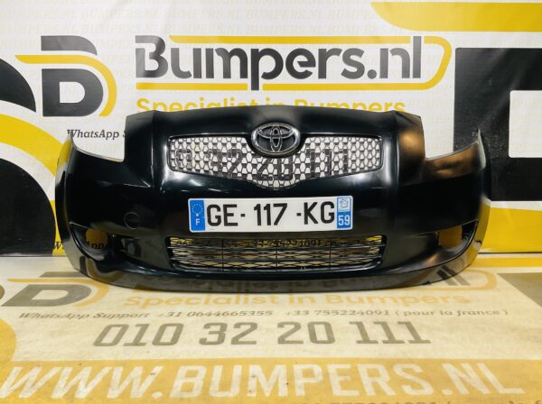 BUMPER Toyota Yaris 2005-2008 VOORBUMPER 2-D2-11766z