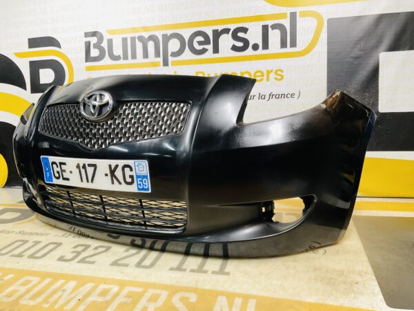 BUMPER Toyota Yaris 2005-2008 VOORBUMPER 2-D2-11766z