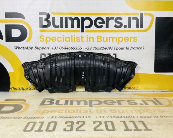 Onderplaat Mercedes C Klasse W205 A2055200500 Bumperlip 2-L3C-11789