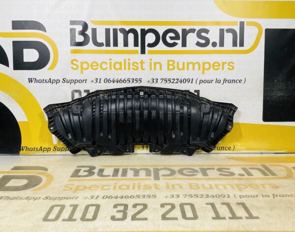 Onderplaat Mercedes C Klasse W205 A2055200000 Bumperlip 2-L3C-11791