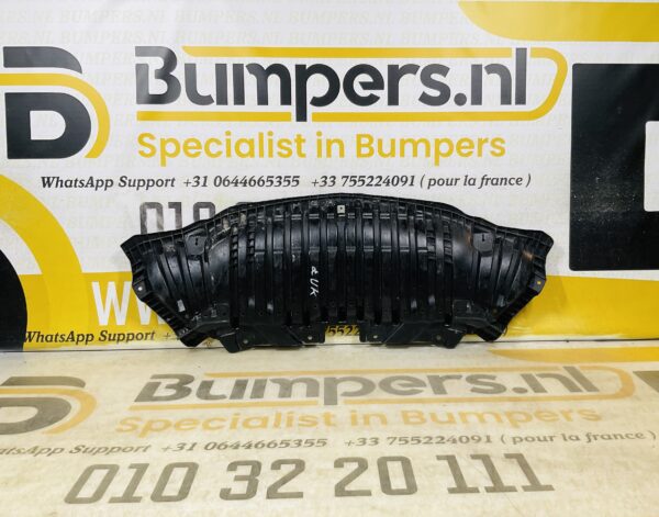 Onderplaat Mercedes C Klasse W205 A2055200500 Bumperlip 2-L3C-11795