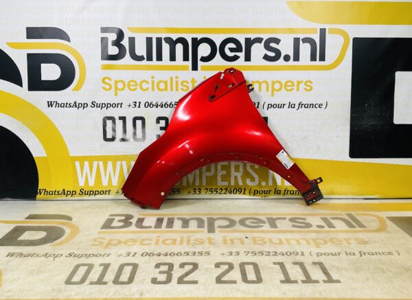 Zijscherm Renault Captur 2013-2019  631018998R Scherm Links 2-Q2L-11820
