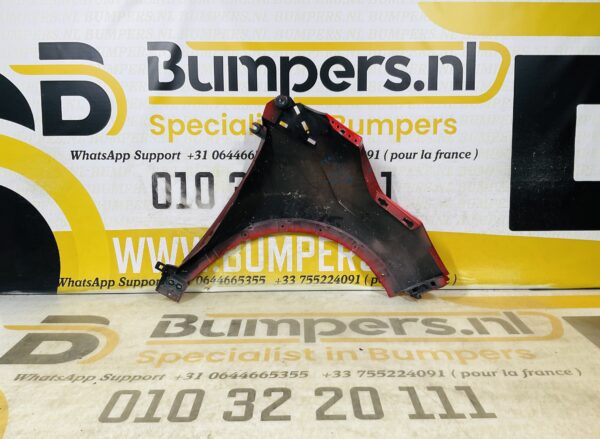 Zijscherm Renault Captur 2013-2019  631018998R Scherm Links 2-Q2L-11820