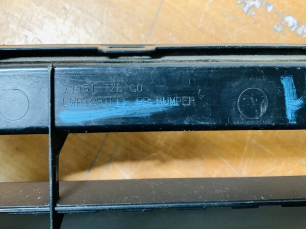 Grill Honda Jazz 71151-TZB-G0 Bumper Grill 2-R4-11825