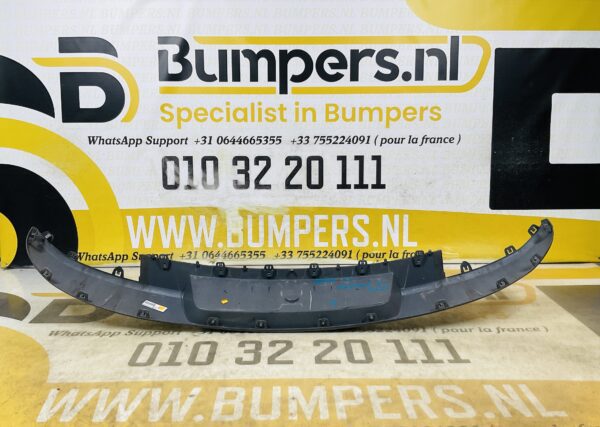 Diffusor Renault Megane 2 2002-2006 8200490357 Achterbumper Lip 2-L9A-11830