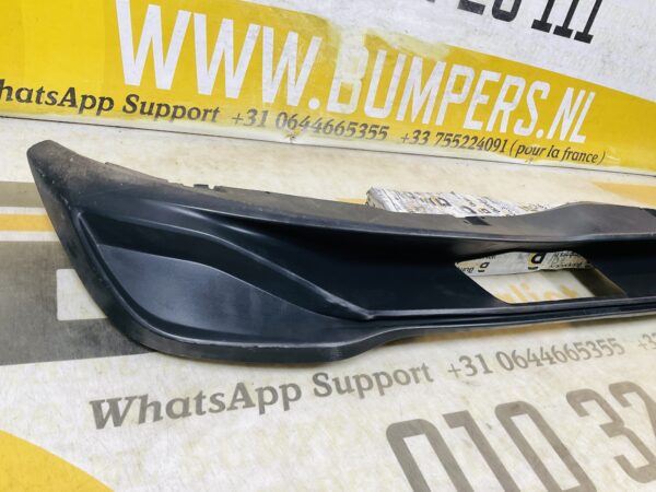 Diffusor Volkswagen Golf 8 2019-2024 5H6807568 Achterbumper Lip 2-L9A-11834
