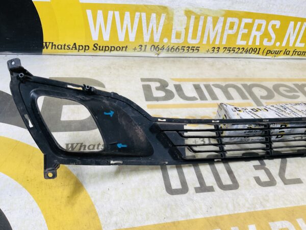 Grill Rooster Kia Venga 86561-1P000  Voorbumper Rooster 2-L9A-11838