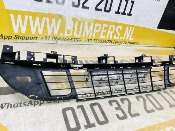 Grill Rooster Renault Scenic MK3 2009-2016 Voorbumper Rooster 2-L9A-11840