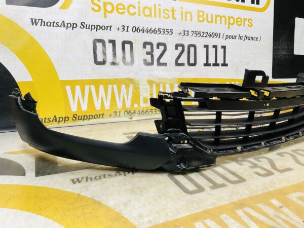 Grill Rooster Renault Captur Facelift 2016-2019  Voorbumper Rooster 2-L9A-11850