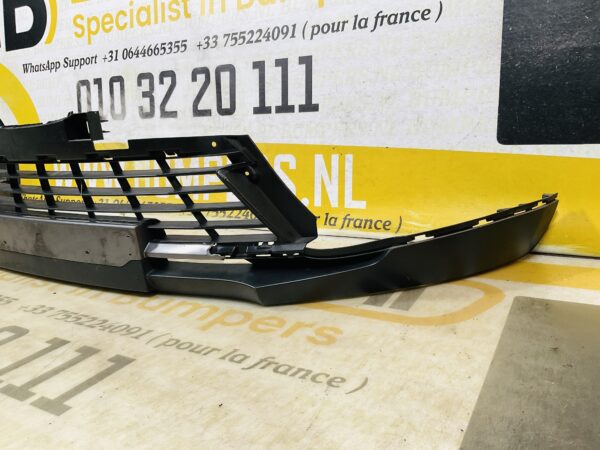 Grill Rooster Renault Scenic 4 2016-2021 Voorbumper Rooster 2-L9A-11851