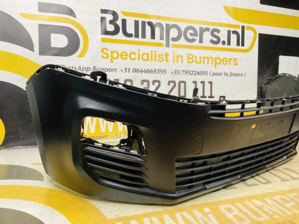BUMPER Citroen Berlingo Pegeuot Partner  VOORBUMPER 2-J5-11867z