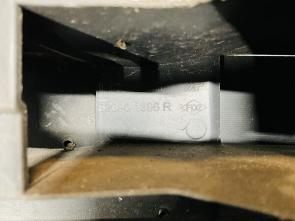 BUMPER Dacia Sandero 2 620901396R VOORBUMPER 1-G3-11874z