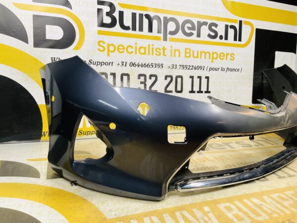 BUMPER Toyota Auris 6xpdc kls 2012-2015  VOORBUMPER 2-D3-11875z