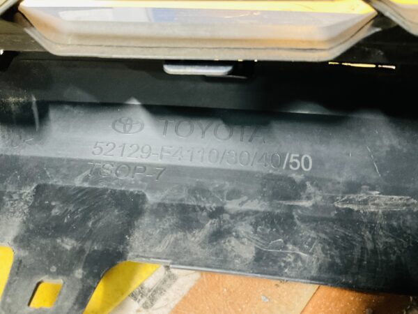 BUMPER Toyota CHR Facelift 4xpdc 2021-2024  VOORBUMPER 2-D5-11902z