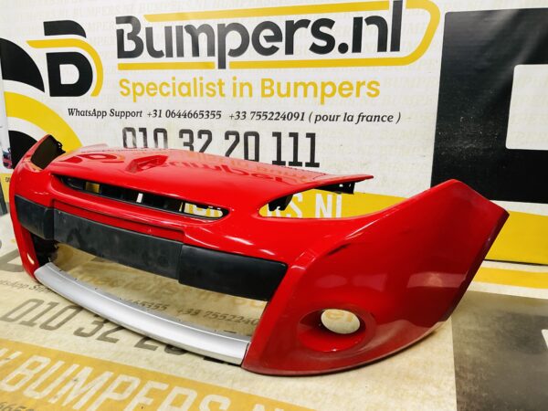 BUMPER Renault Clio 3 Facelift 2007-2011 VOORBUMPER 2-F8-11968z