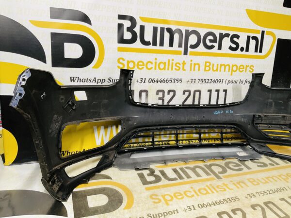 BUMPER Volvo XC90 XC-90  kls 31353362  VOORBUMPER 1-E5-11976z
