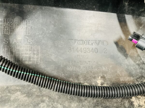 BUMPER Volvo XC40 XC-40 4xpdc kls  VOORBUMPER 1-E5-11977z