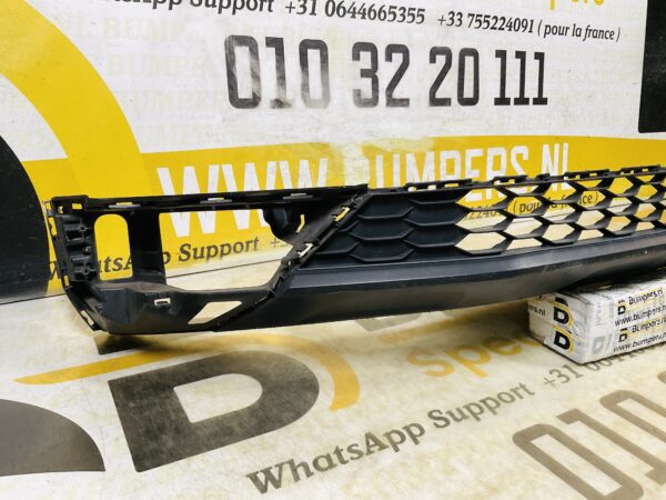 Bumper grill Volkswagen Tiguan 2016-2021  Voorbumper grill 2-L9A-11990z