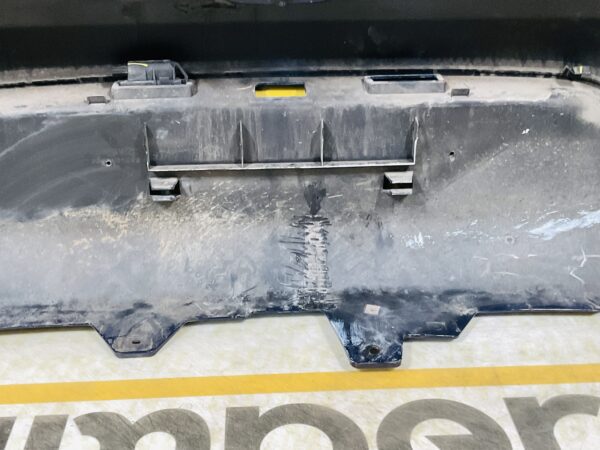 BUMPER Dacia Sandero 2016-2020 850229955R Achterbumper 1-E3-11993z
