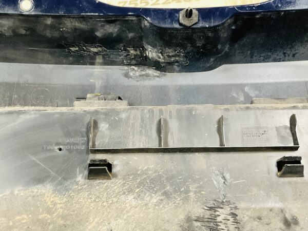 BUMPER Dacia Sandero 2016-2020 850229955R Achterbumper 1-E3-11993z