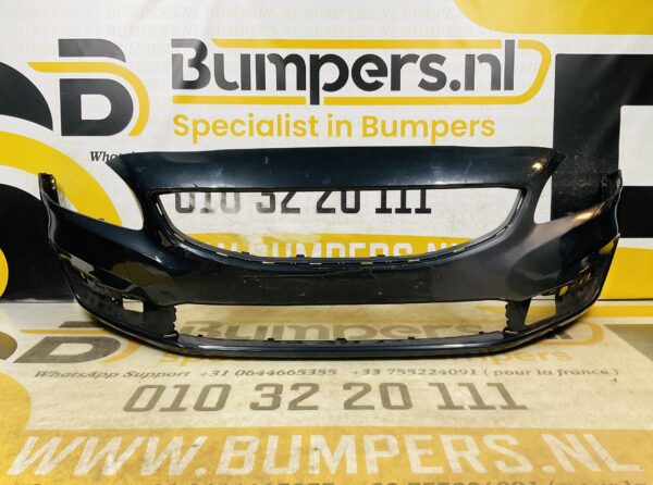 BUMPER Volvo V60 S60 2018-2022 31323831 VOORBUMPER 1-E5-11998z