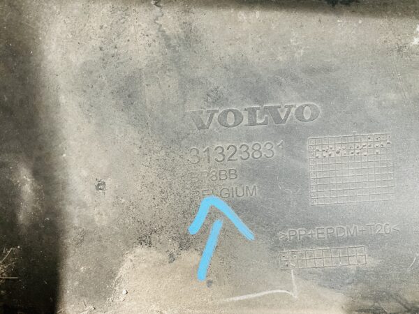 BUMPER Volvo V60 S60 2018-2022 31323831 VOORBUMPER 1-E5-11998z