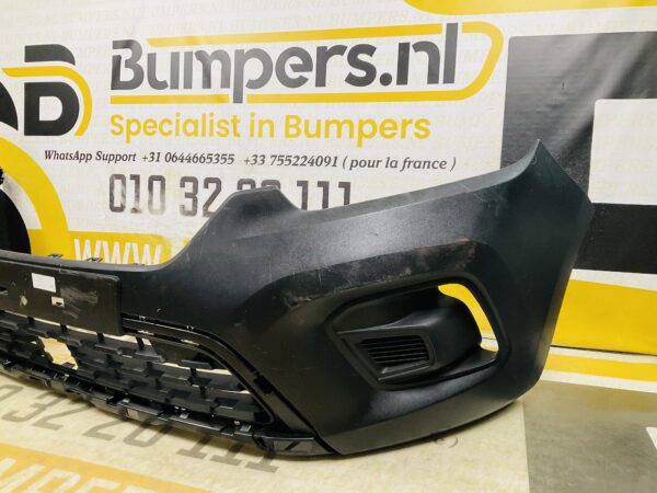 BUMPER Renault Kangoo 620225984R VOORBUMPER 2-F9-12003z