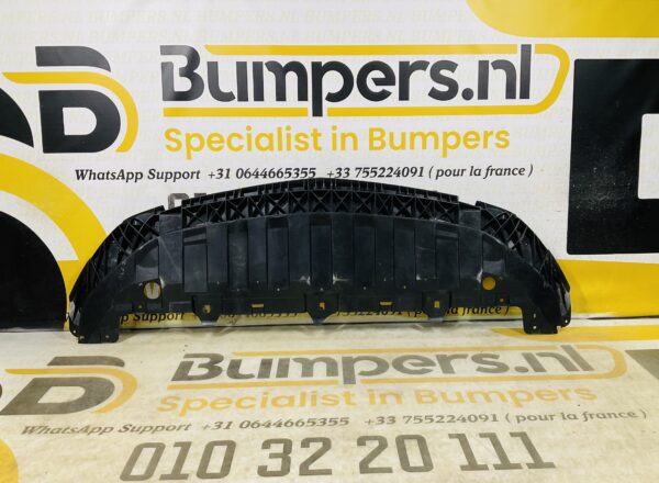 Onderplaat Mercedes A Klasse W176 AMG A1768850736 Bumperlip 2-L4-12007