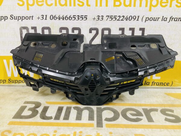 Grill Renault Clio 4  2012-2019 622563184R  Bumper Grill 2-M4-4245z