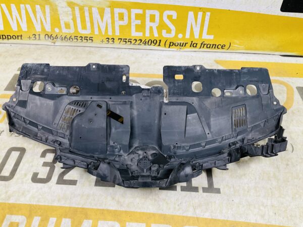 Grill Renault Clio 4  2012-2019 622563184R  Bumper Grill 2-M4-4245z