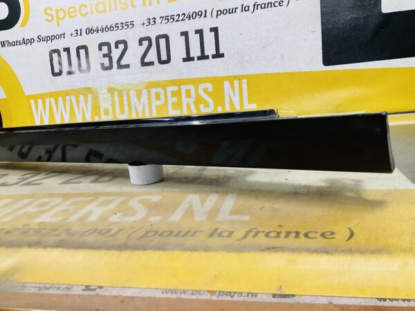 Zijskirt BMW 1 Serie F40 F44  51777461381 Rechts Skirt Dorpel 2-L1-12012z