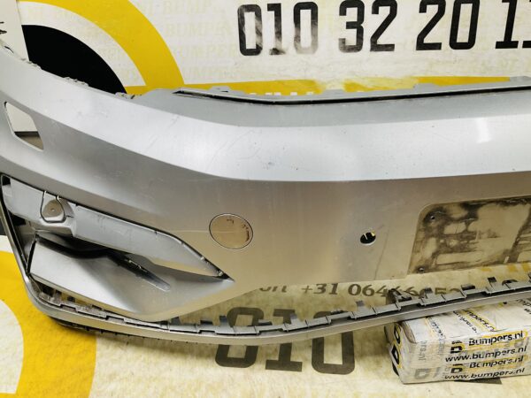 BUMPER Volkswagen Touran Rline R-Line kls 2015-2019 VOORBUMPER 1-B8-12036z