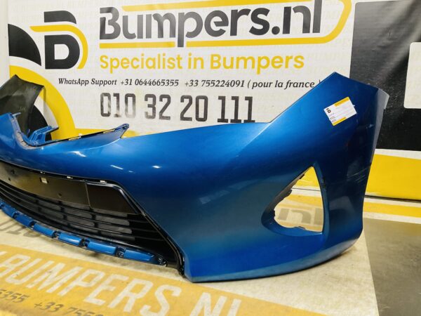 BUMPER Toyota Auris Facelift 2012-2015 geen pdc VOORBUMPER 2-D3-12094z