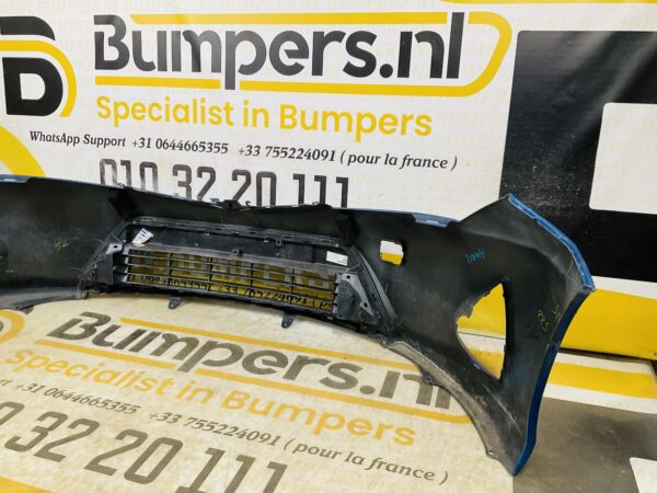 BUMPER Toyota Auris Facelift 2012-2015 geen pdc VOORBUMPER 2-D3-12094z