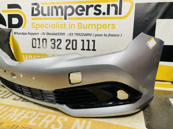 BUMPER Toyota Auris 2016-2021 VOORBUMPER 2-D3-12098z