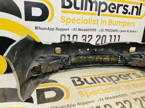 BUMPER Toyota Auris 2016-2021 VOORBUMPER 2-D3-12098z