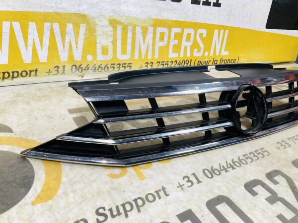 Grill Volkswagen PAssat B8 2014-2023 Chrome 3G0853651 Bumper Gril 2-P4-12151