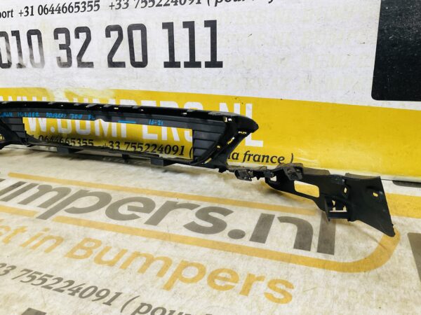 Grill Houder Peugeot 308 Facelift 2016-2021  Bumper Gril 2-P4-12156