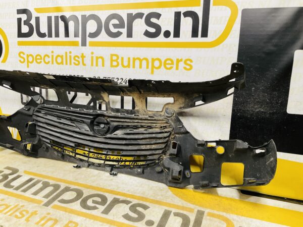 Grill Houder Opel Combo E 98168859580 Gril Houder 2-L9A-12158