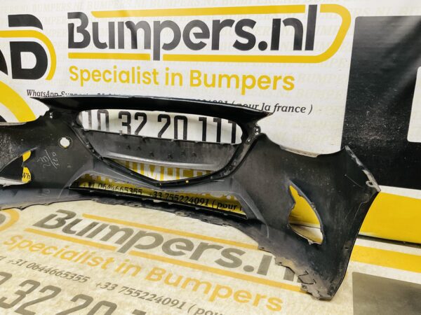 BUMPER Mazda 2 KF090 VOORBUMPER 2-B9-12177z