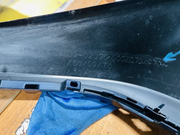 Bumper Toyota Corolla pdc 2018-2023  Voorbumper 2-D4-12180z