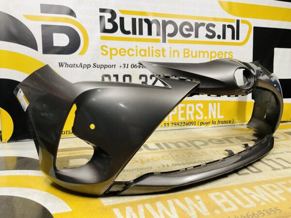 Bumper Toyota Yaris Facelift pdc 2017-2019 Voorbumper 2-D2-12182
