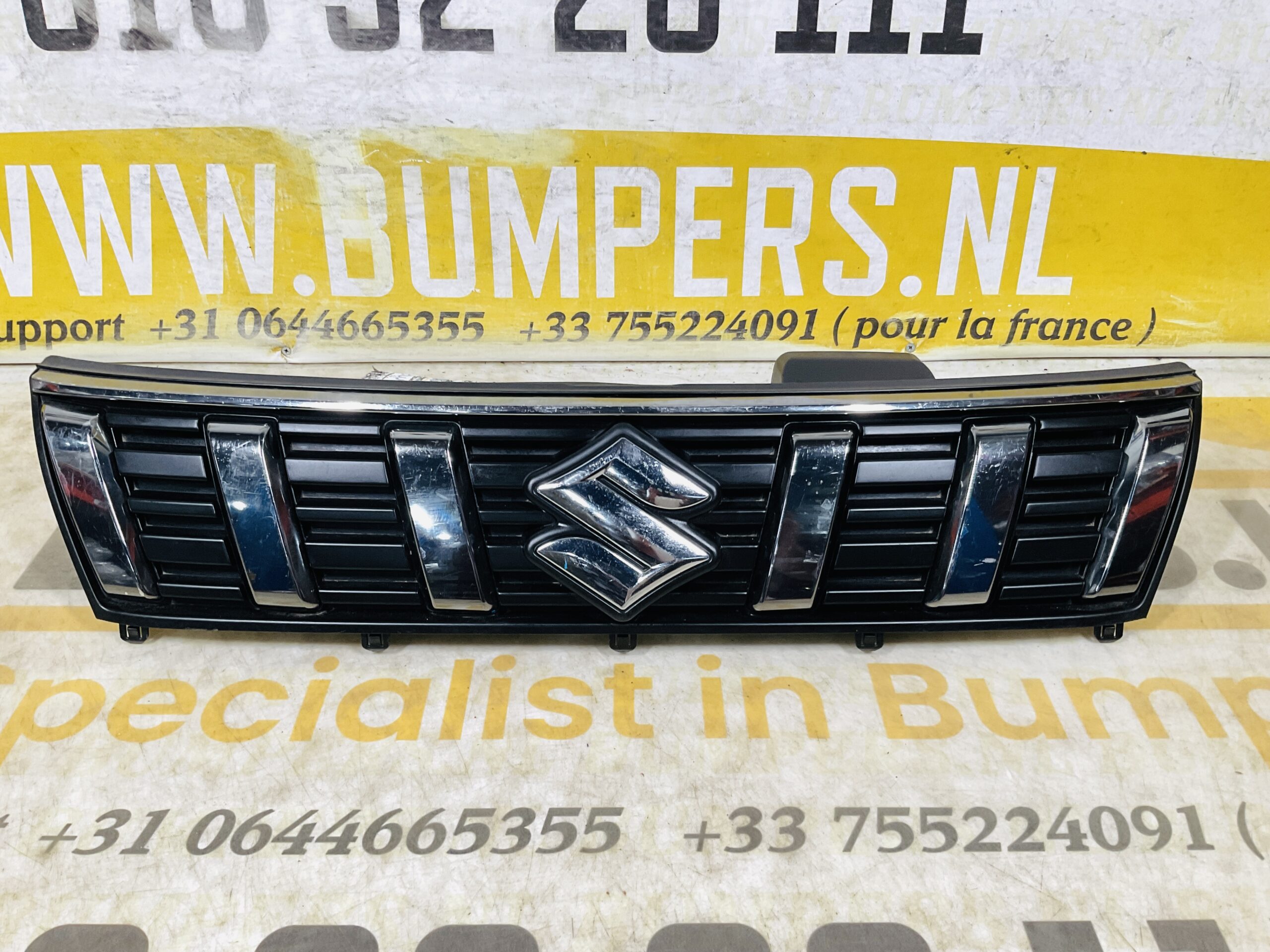 Grill Suzuki Vivara 2018 72121-86R0 Bumper grille 2-P4-12281