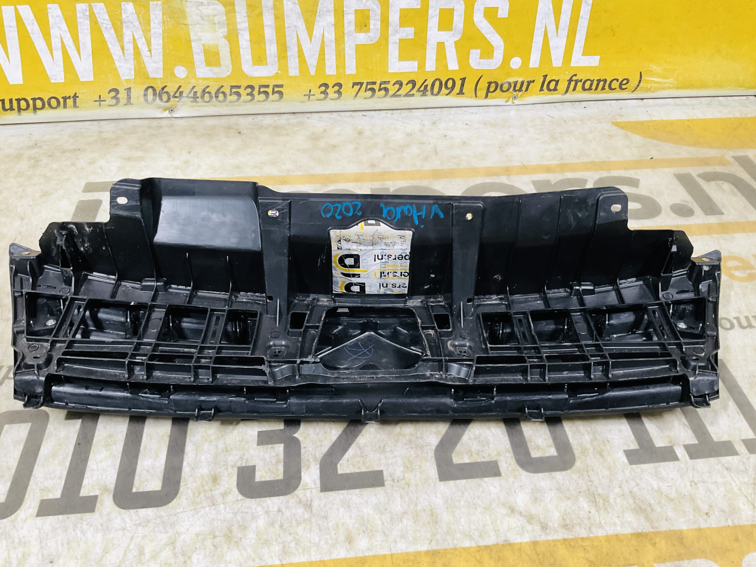 Grill Suzuki Vivara 2018 72121-86R0 Bumper grille 2-P4-12281