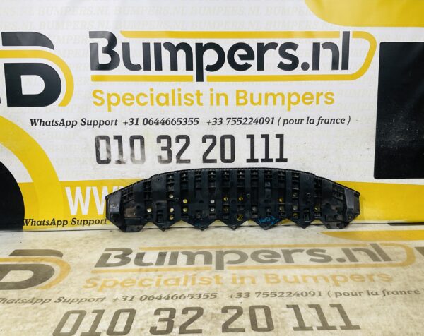 Onderplaat Toyota Yaris 3 2016-2019 52618-0D040 Bumperlip 2-R4-12282