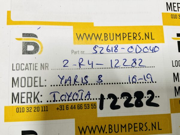 Onderplaat Toyota Yaris 3 2016-2019 52618-0D040 Bumperlip 2-R4-12282